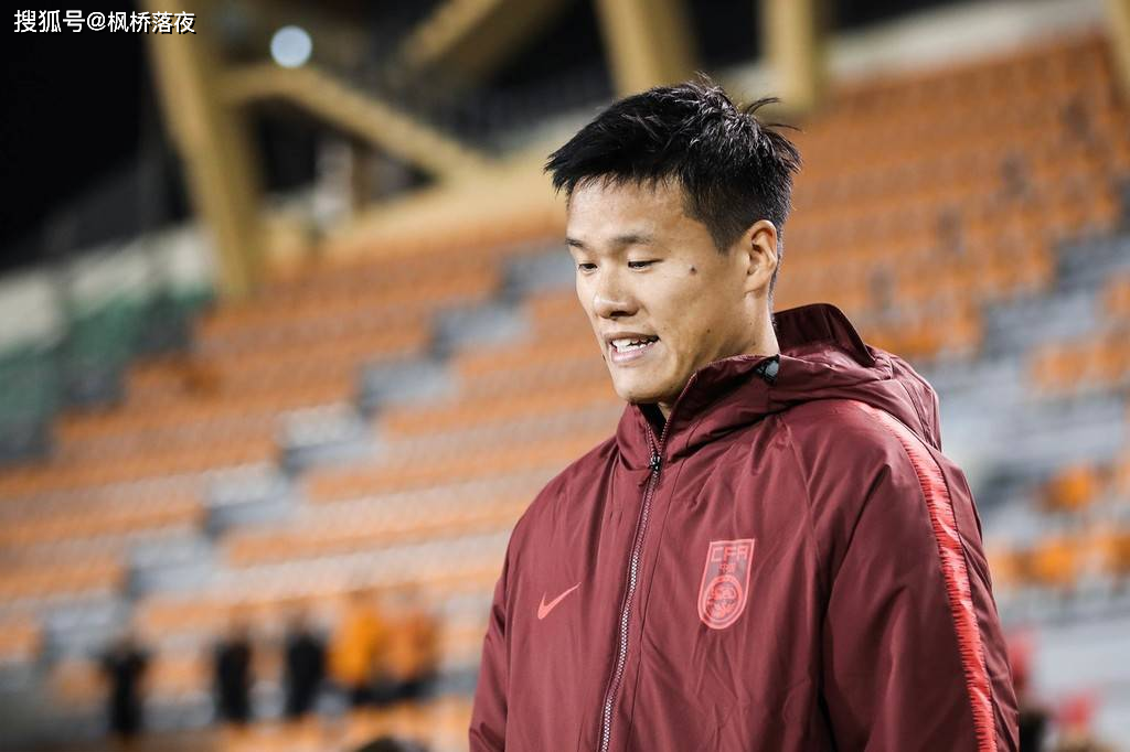 球速体育在线登录包含荷甲倒计时，亚特兰大今晚单刀错失，细节引发关注，信心回归，球队文化再被提及的词条