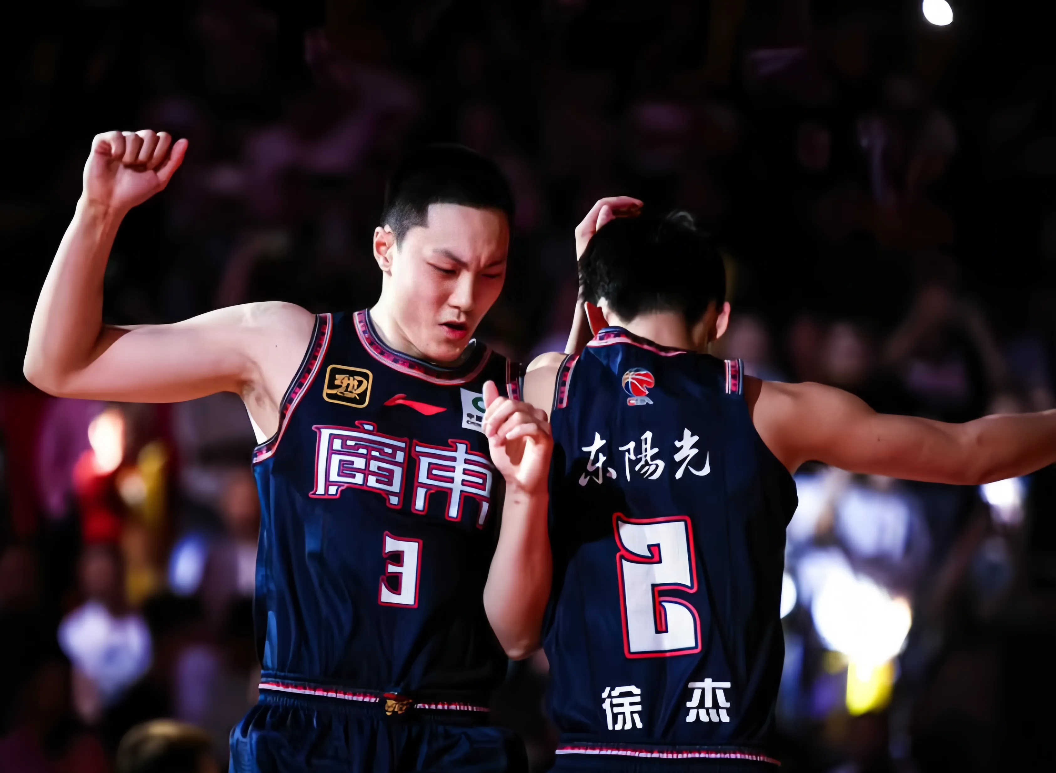 赛后广东宏远调整名单以备CBA季后赛，调整名单环节打磨，信心回归，团队化学反应显著的简单介绍